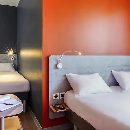Ibis Budget Aubenas-3