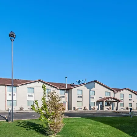Super 8 By Wyndham Perham-2