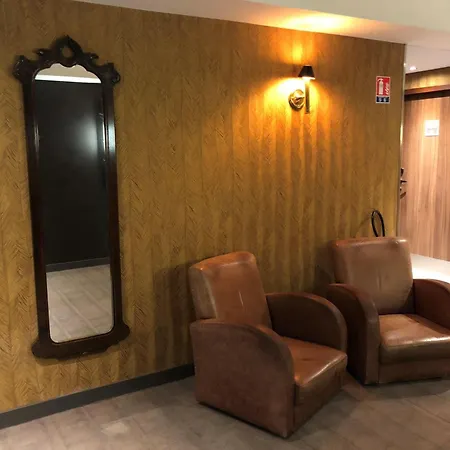 Ibis Budget Annecy Sud-Poisy-2