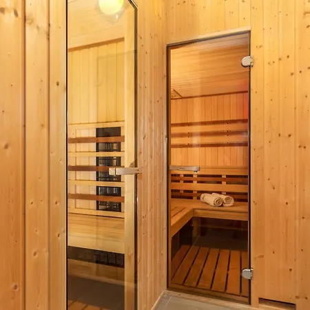 Hotel Nad Morzem - Art-Pension - Dabrowa - Holiday & Spa-3