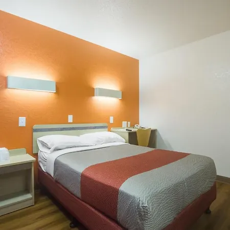 Park Inn By Radisson, Lakewood-2