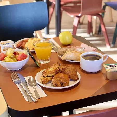 B&B HOTEL Saint-Witz Roissy-3