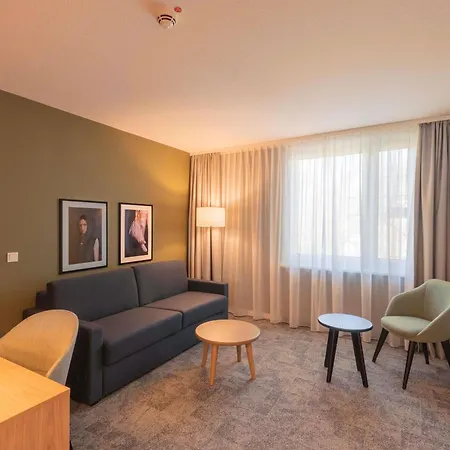 Mercure Parkhotel Moenchengladbach-2