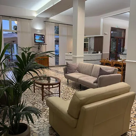 Hotel Adriatico-3