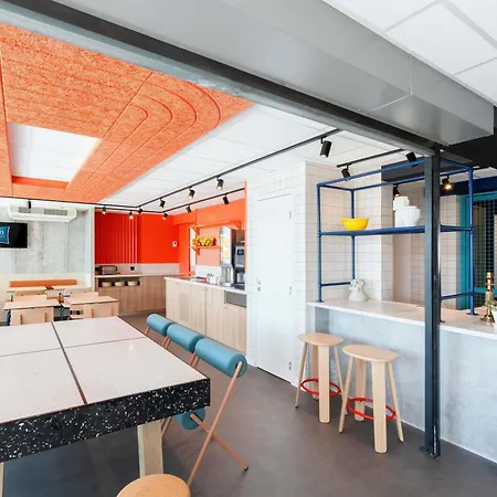 ibis budget Pertuis Portes du Luberon-2