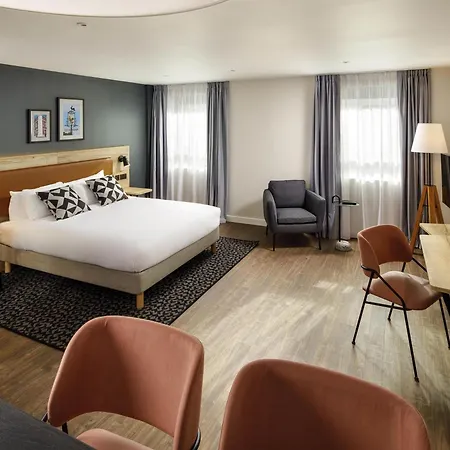 Aparthotel Adagio London Sutton Point-3