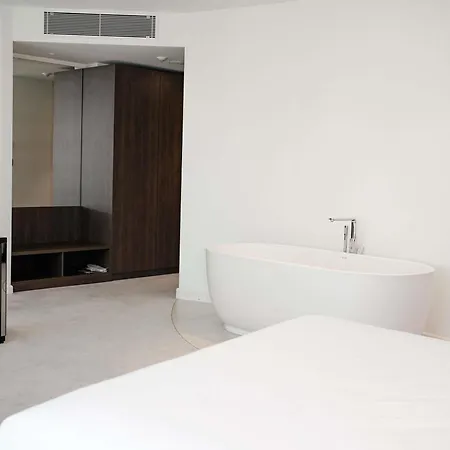 Novotel Bishkek City Center-2