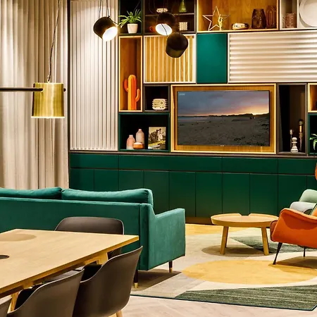 Holiday Inn Manchester Airport T2 By Ihg-3