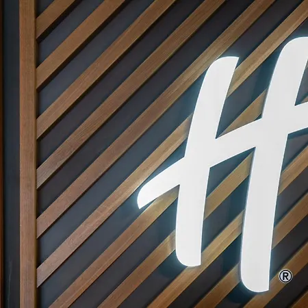 Holiday Inn Manchester Airport T2 By Ihg-2