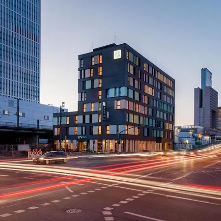 LyvInn Hotel Frankfurt-2