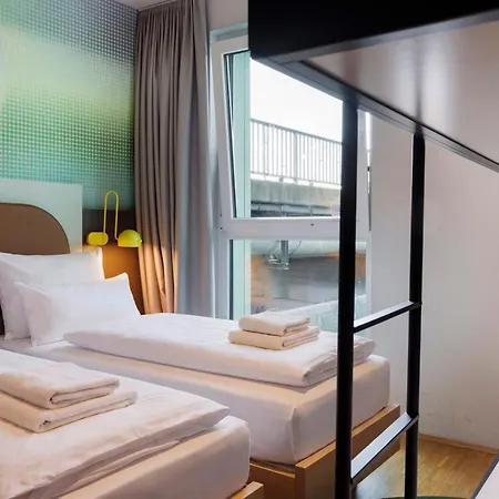 LyvInn Hotel Frankfurt-3