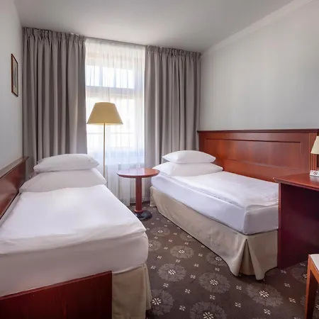 Hotel Lunik-3