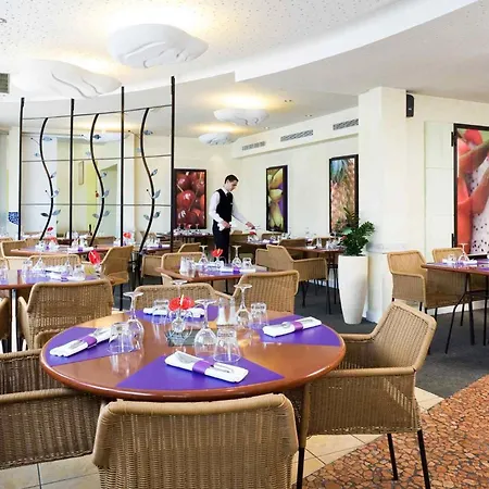 Novotel Amiens Pole Jules Verne-3