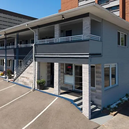 Travelodge By Wyndham Everett City Center-2