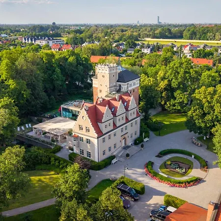 Zamek Topacz-2