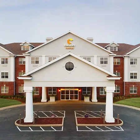 Comfort Suites Milwaukee Airport-2