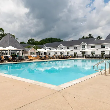Driftaway Hotel And Pool-3