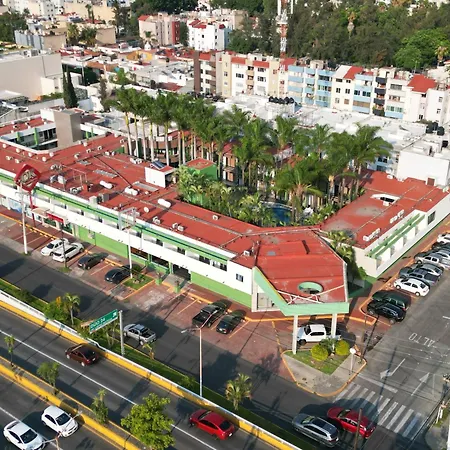 Hotel Sole Plaza Guadalajara-3