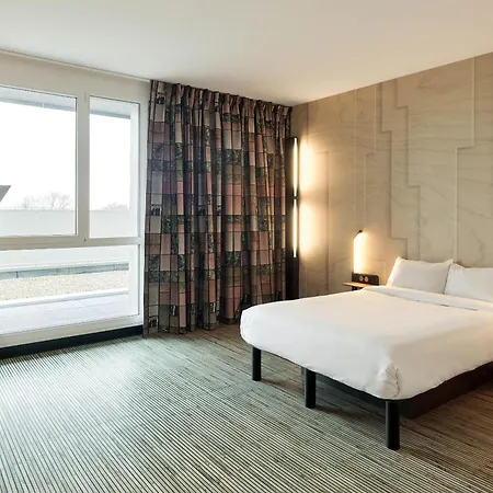 B&B Hotel Versailles Rocquencourt-2