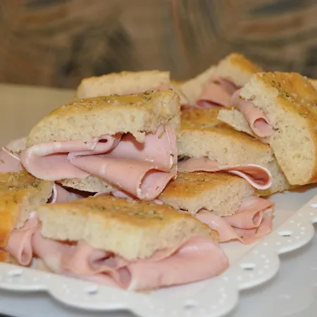 Hotel Susy - Bakery&Gluten Free - direttamente su viale Dante a due passi dal mare-3