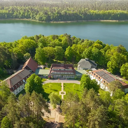 Hotel Doellnsee-Schorfheide-2