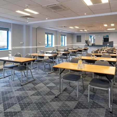 Holiday Inn Express Birmingham Airport Nec By Ihg-3