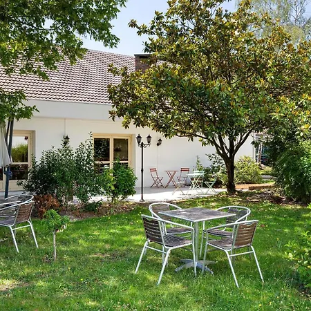 Greet Hotel Villeneuve La Garenne - Renove-2