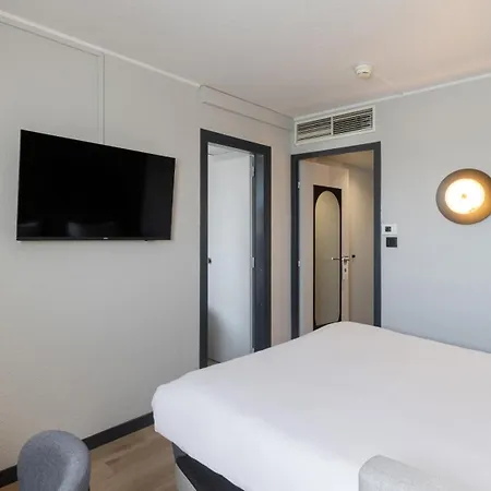Campanile Prime - Paris Bobigny-3