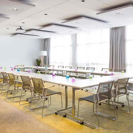Novotel Bordeaux Lac-3