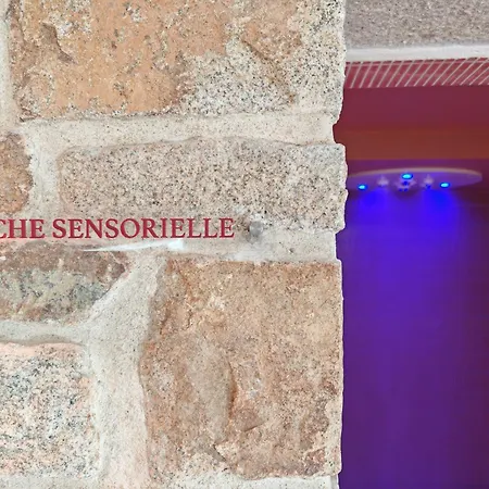Hostellerie De La Pointe Saint-Mathieu - Spa & Restaurant-3