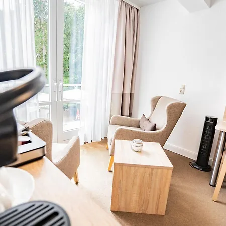 Hotel Waldhalle-2