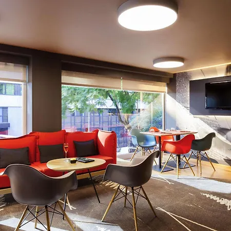 Hotel Ibis Lisboa Liberdade-3