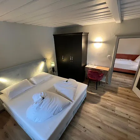 Landhotel Lindenhof-2