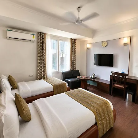 The Solace Hotel - Nehru Place-3
