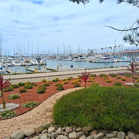 Holiday Inn Express Hotel & Suites Ventura Harbor By Ihg-3