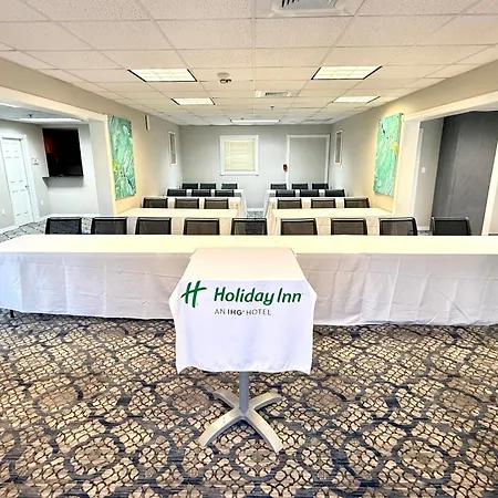 Holiday Inn Resort Grand Cayman By Ihg (Adults Only)-3