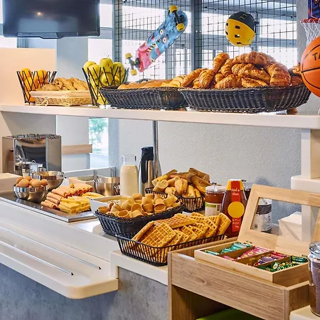 Ibis Budget Paris Porte D'Aubervilliers-3