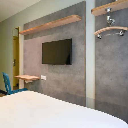 Ibis Budget Saint-Maurice-2