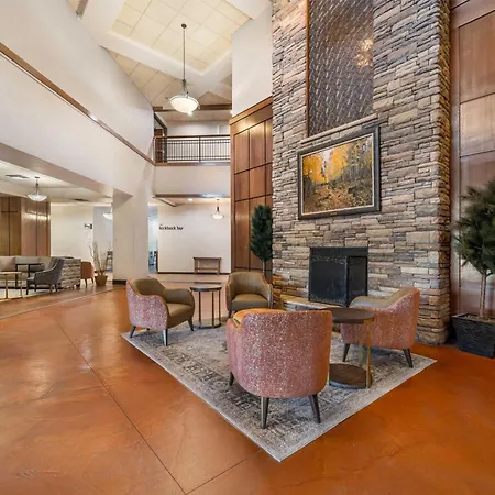 Drury Plaza Hotel Flagstaff-2