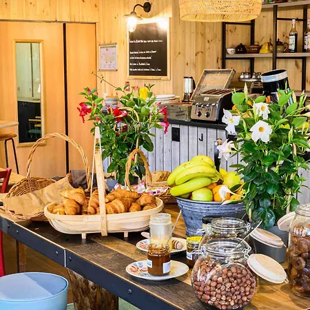 Greet Hotel Evreux Centre - ex Ibis Budget-2