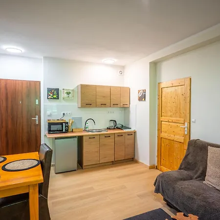 Zloty Potok Resort Oferta 2026 Domki Nad Jeziorem Zlotnickim Prywatna Plaza Camping Pokoje Tuz Przy Lesie Oraz Restauracja-2