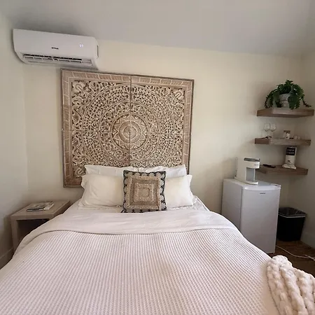 Seahorse Beach Bungalows-2