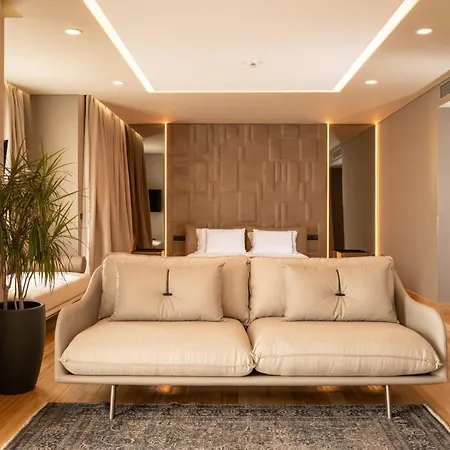 Kraal Hotel Vlore-3