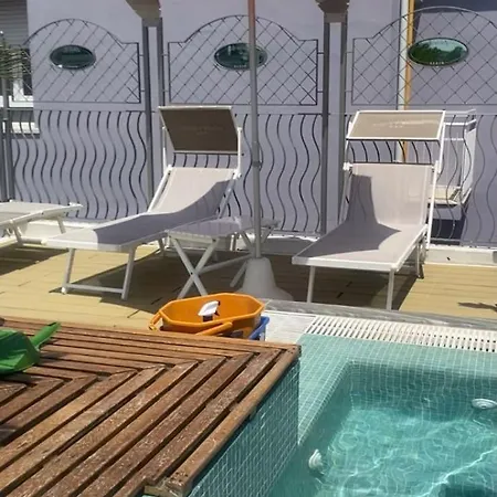 Hotel Aurora-2