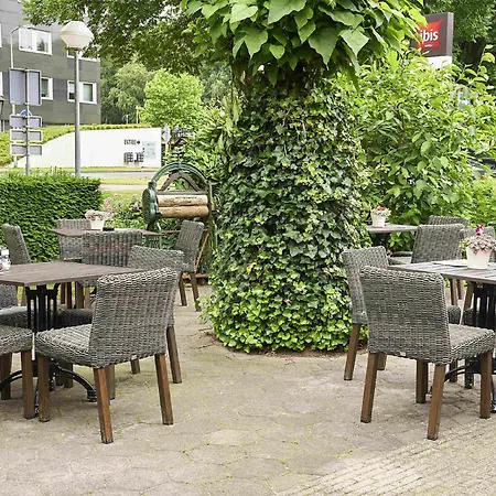 Ibis Tilburg-3