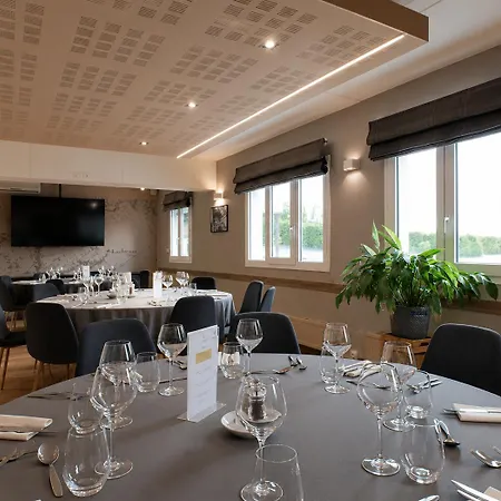 Logis Hotel Center-3