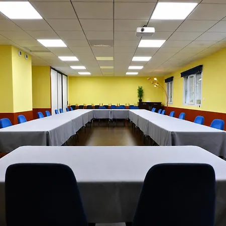 Logis Hotel Center-2