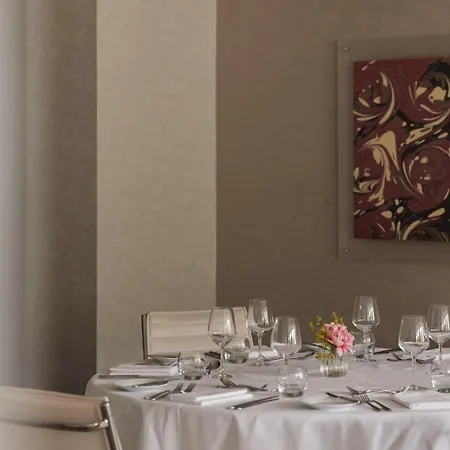 Grand Jersey Hotel And Spa-3