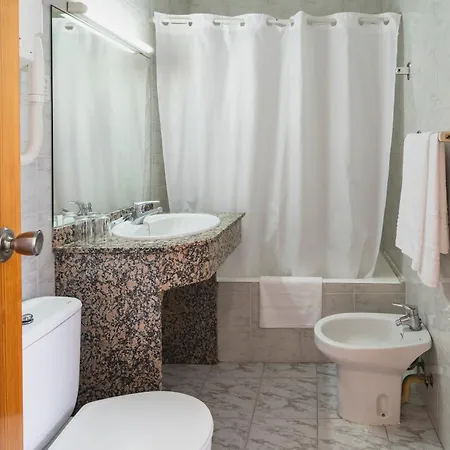 Hotel Amic Can Pastilla-3