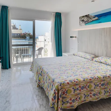 Hotel Amic Can Pastilla-2